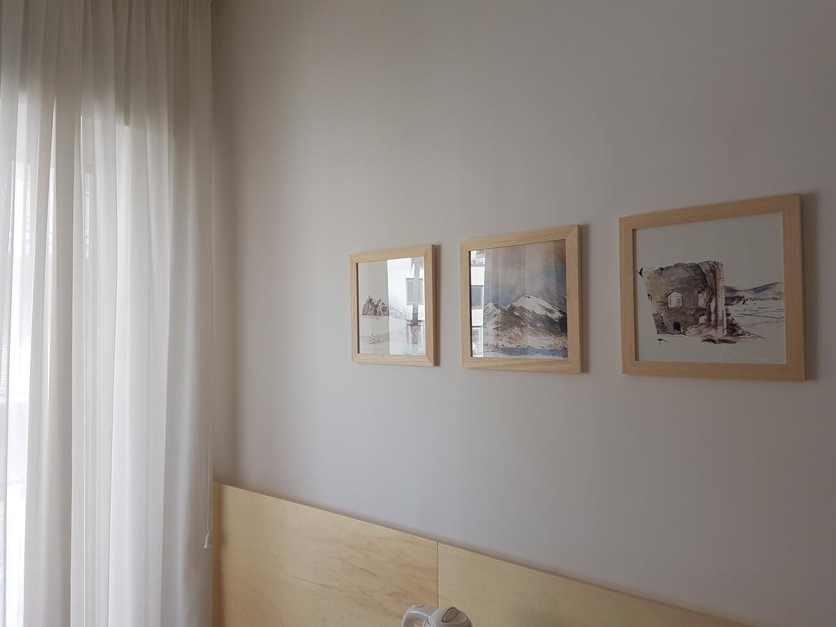 לינה וארוחת בוקר נאפולי Le Stanze Di Piazza Dei Martiri מראה חיצוני תמונה