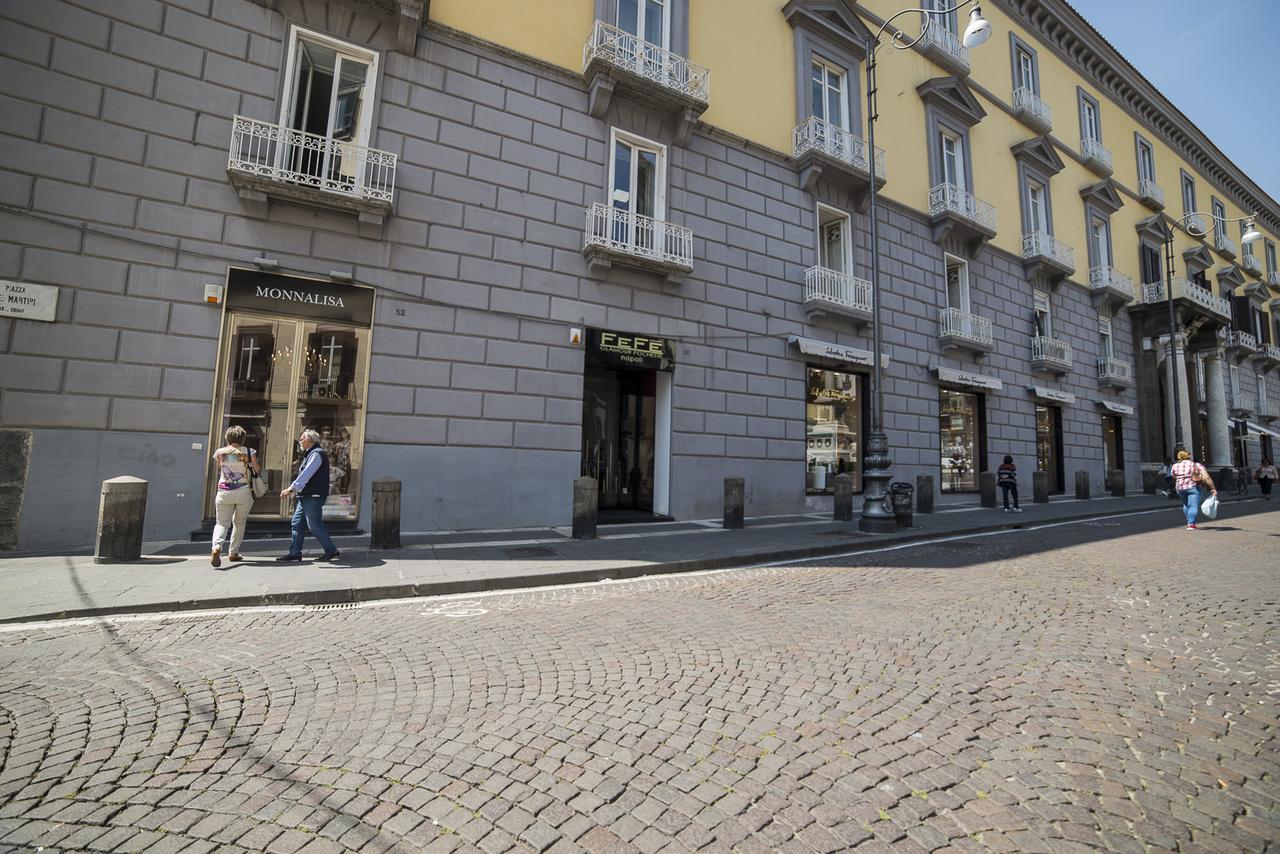 לינה וארוחת בוקר נאפולי Le Stanze Di Piazza Dei Martiri מראה חיצוני תמונה